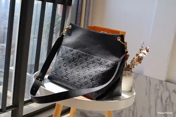 MAIDA HOBO LOUIS VUITTON 0704